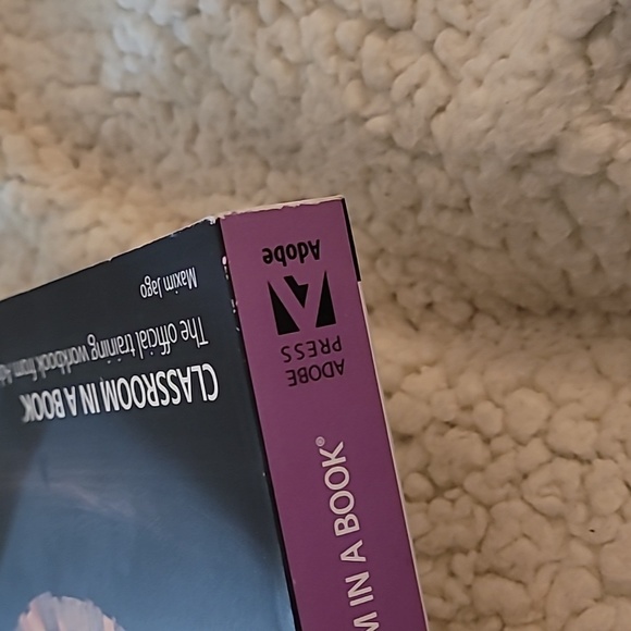 New Adobe Premiere Pro CC 2017 release paperback book with CD - Picture 12 of 12